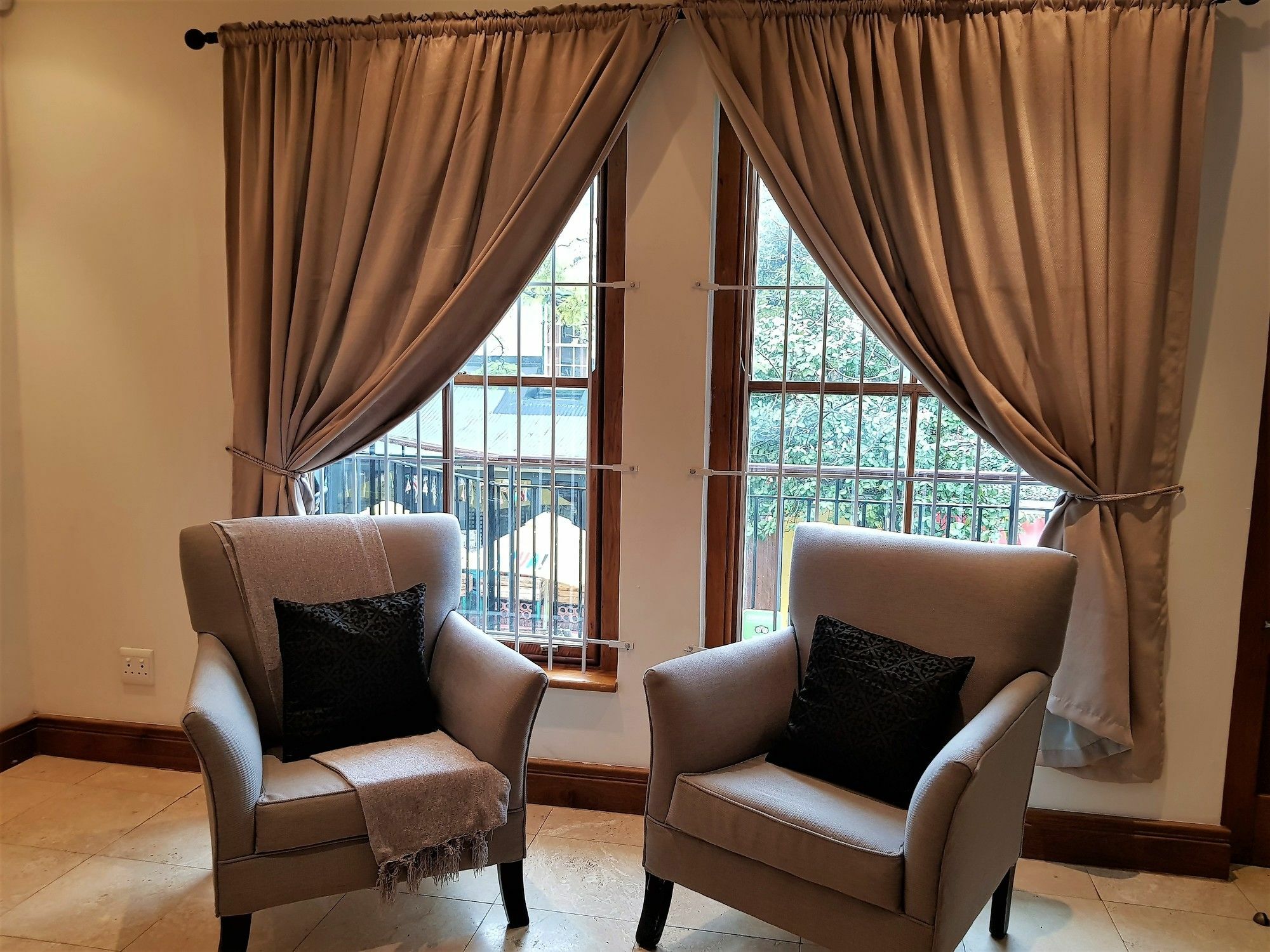 Maison D'Bosch : 404 Koetsiershuis Stellenbosch Extérieur photo